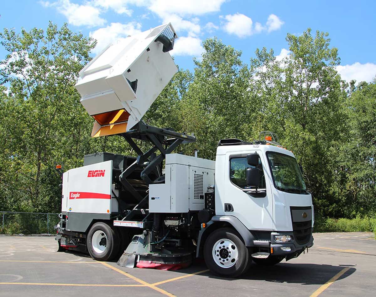 Elgin Eagle Hopper Dumping